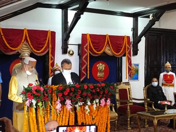 Arlekar sworn in as Guv, vows to protect environ of Himachal
