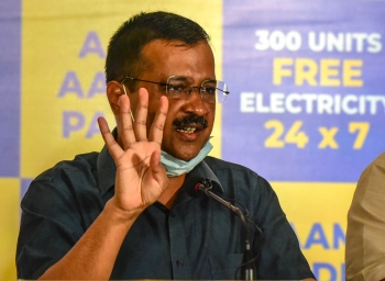 Kejriwal doles out electricity promises if voted to power