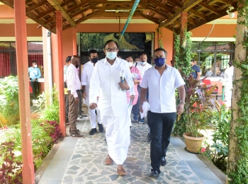 Chidambaram takes guard, gets down to poll business