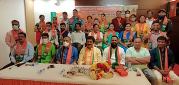 Almeida's show of strength: 20 who contested against BJP candidates join party