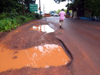 NH66 at Polem: Hotmixed in May, deteriorating in Sept