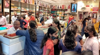 Goan shoppers bring cheer to Belagavi traders