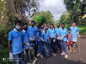 Gaunkar HSS, Raia celebrates Gandhi Jayanti