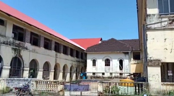 'Heritage buildings to be restored, not renovated'