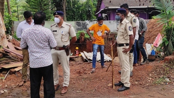 Colva mobile tower work resumes, but with police protection