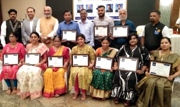 Teachers must adopt latest techniques of teaching: Dhond