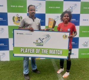 Women's League: Karen brace in comfortable UCT win