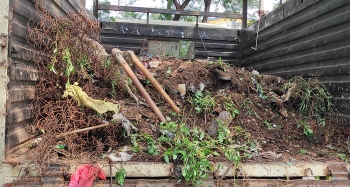 Locals raise noise over metal-mixed debris in KTC land