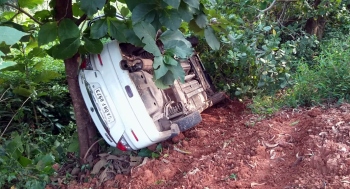 Lucky escape for 3 in mishap at Maxem