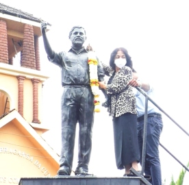 Fishermen, politicians, locals pay homage to late Mathany