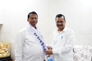 Former BJP candidate from Valpoi Satyavijay joins AAP