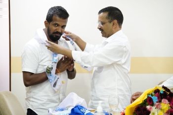 BJP Calangute block leader Sudesh Mayekar joins AAP