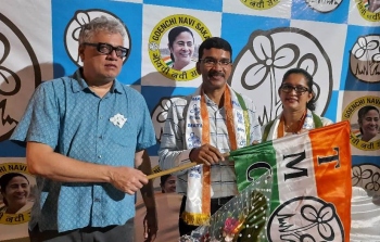 Carmona sarpanch joins TMC