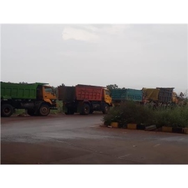 Landfilling along Seraulim-Mungul stretch continues