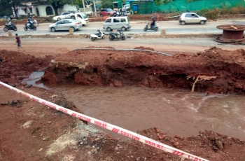 Water pipeline bursts at Mapusa