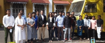 Mandre College law students visit court