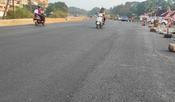 Politicians claim credit as unmotorable road gets fresh coat of hot-mix near Navelim junction