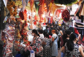 Marred by Covid for 2 years, Margao’s market comes alive this festive season