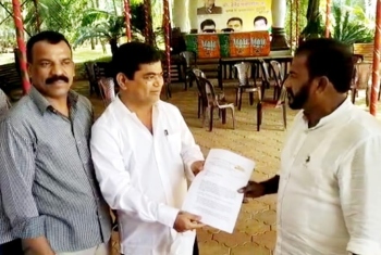 Delegation submits memo to Kavlekar for restoring land at Sonsodo for kabrastan