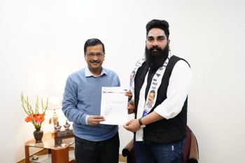 Ex-Aquem sarpanch joins AAP in Delhi