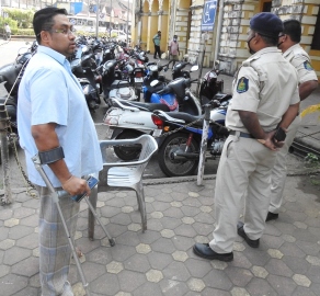 Disabled man finds no parking space near MMC building