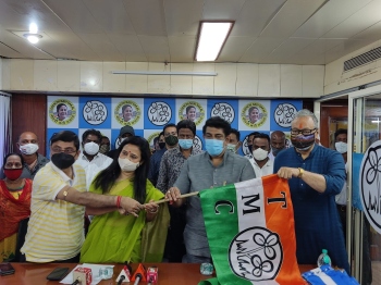 Ex-Cong general secy Saifullah along with 16 leaders join Trinamool