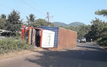 Lorry driver hurt in Canacona mishap