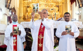 Navelim priest releases 6th book