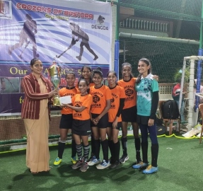 Hockey: San Antonio Warriors A, Young Sport win
