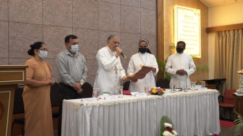 Training held for teachers on social media education
