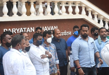 Taxi operators protest against ‘outside vehicles’ for poll duty