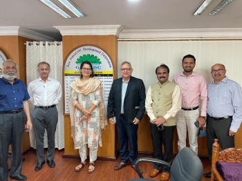 GCCI team meets GIDC’s new MD