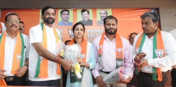 GFP-backed Margao councillor Shweta, supporters join BJP