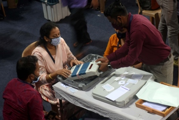 State machinery set for polls