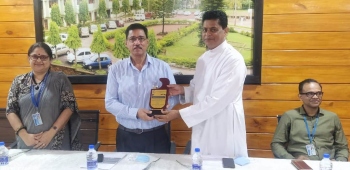 Students urged to become perfectionists in their work