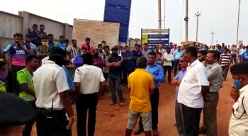 Workers at Mopa airport construction site warn of strike if wages not paid