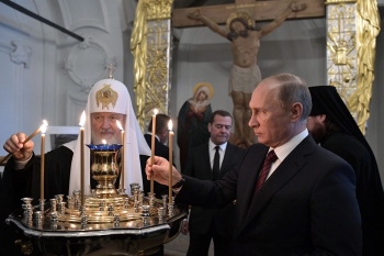 Orthodox Christianity: Faith tradition shared by the two warring countries