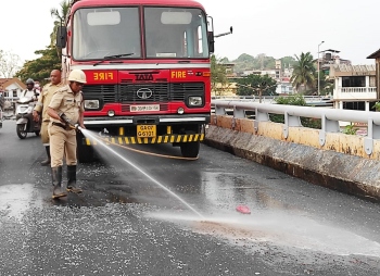Bus knocks pedestrian down on Margao flyover, traffic paralysed