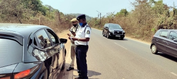 Motorists pay heavy fines for violations in Canacona