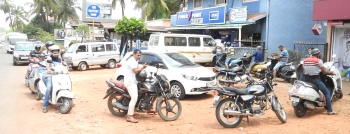 With new MV Act in force: Motorists rush to obtain PUCs