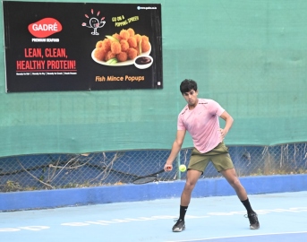 Gaspar Dias Open: Tejas sets up final with holder Praneeth