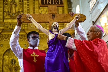State commemorates Good Friday