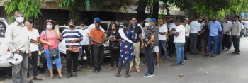 Politicos of all hues rally under one banner in solidarity with protesters