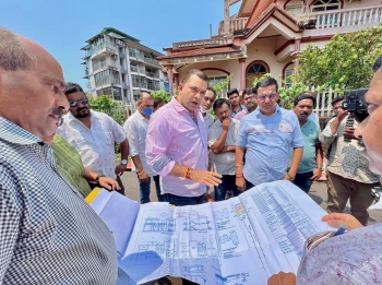 Syndicate operating in Porvorim in nexus with officials: Khaunte