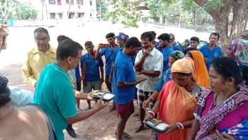 A day filled with kindness: Food packets distributed to workers