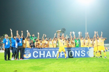 Kerala pip Bengal on penalties to win Santosh Trophy