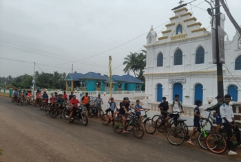 Siolim-Marna VP child panel holds cycle rally