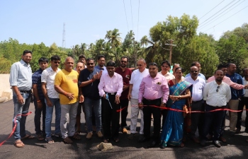 Tawadkar inaugurates culvert bridge on NH-66 at Maxem