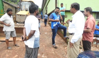 CO rakes up missing Sonsodo file, supervises temporary steps at site