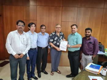 Logistics industry demands resolving interstate road issues, meets Cabral